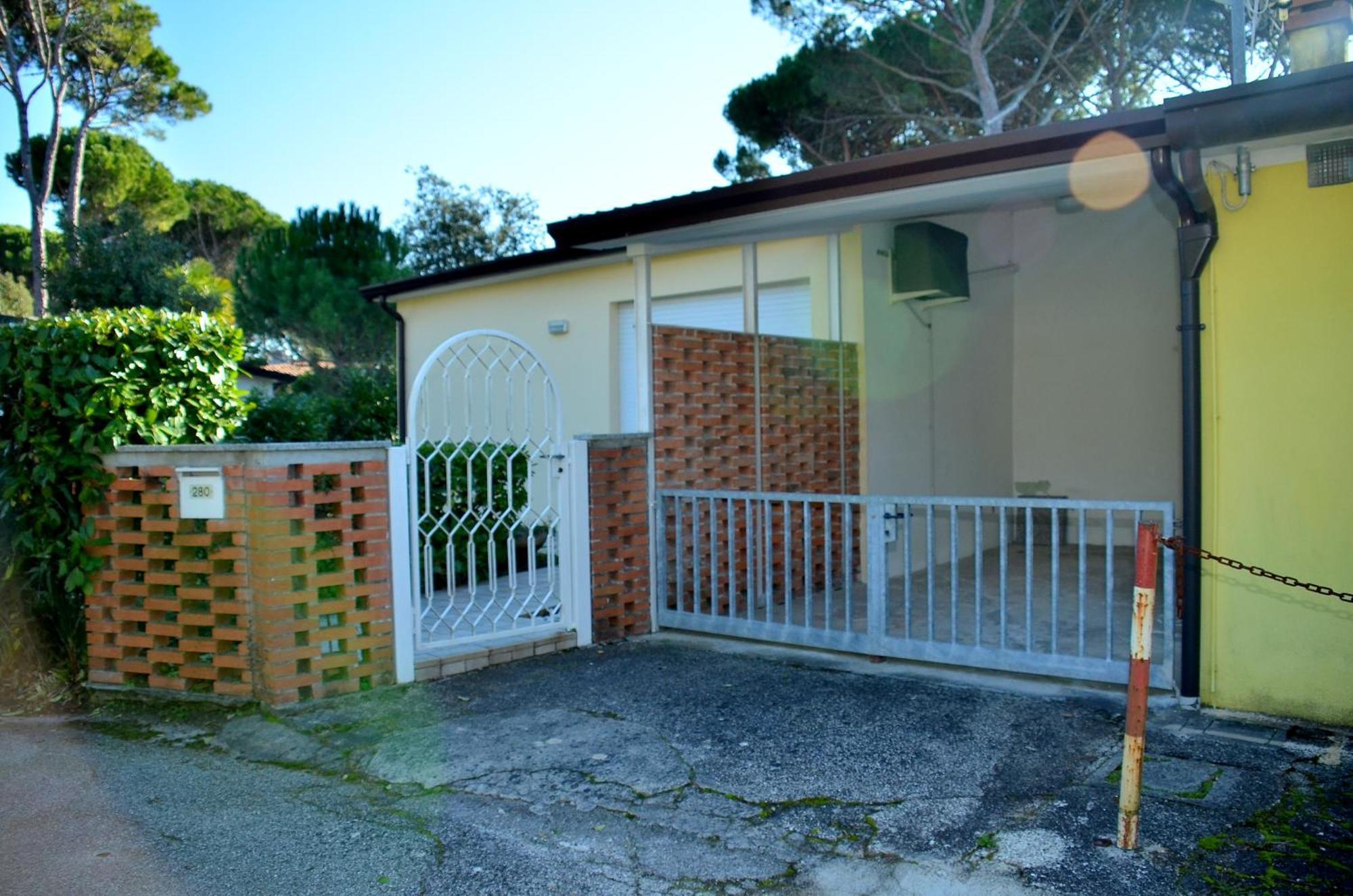 Villa Bouganville Bibione Extérieur photo